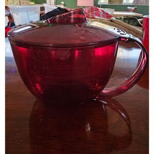 Tupperware Vintage Red Microwave Cooking Container with Measurements 32 oz.